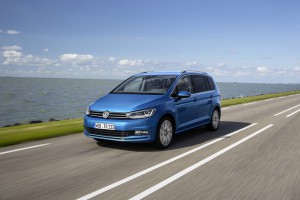 nowy-volkswagen-touran-2016